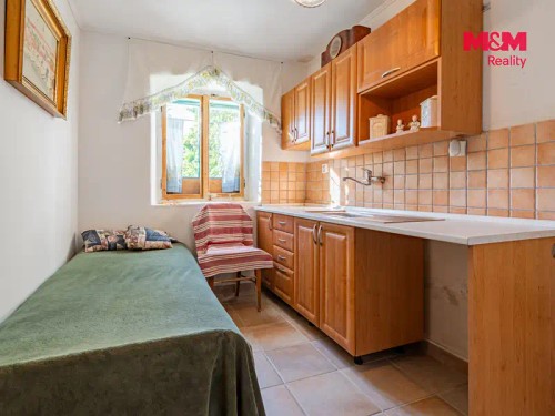 Prodej domu 245 m², pozemek 13625 m²