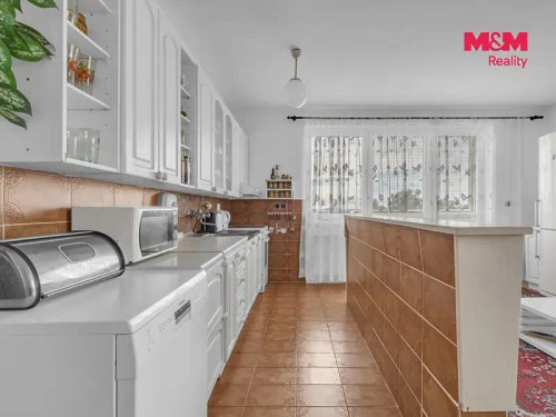 Prodej domu 140 m², pozemek 1025 m²