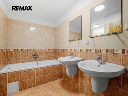 Prodej bytu 4+1 166 m²