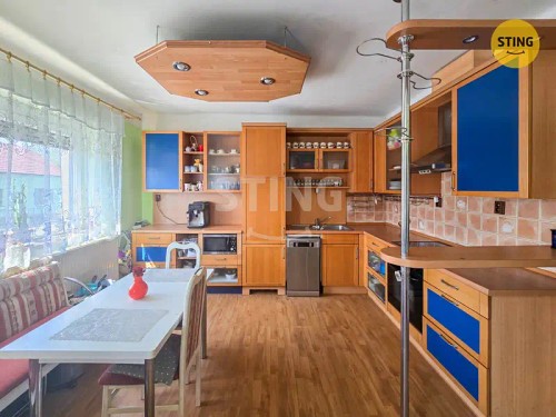 Prodej domu 200 m², pozemek 710 m²