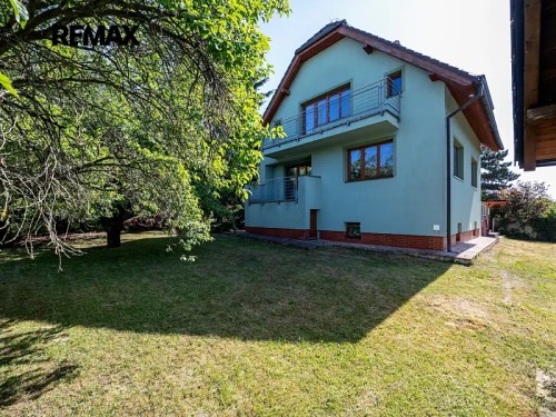 Prodej domu 210 m², pozemek 1140 m²