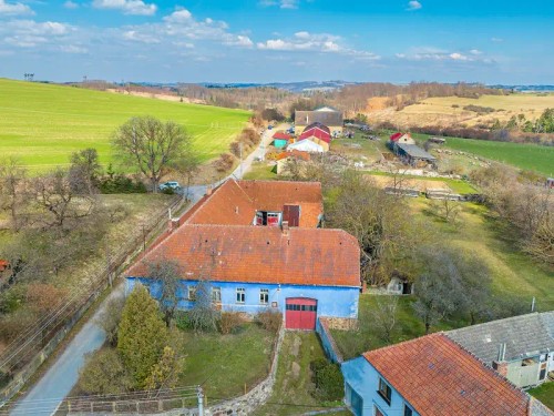 Prodej zemědělské usedlosti 185 m², pozemek 3332 m²
