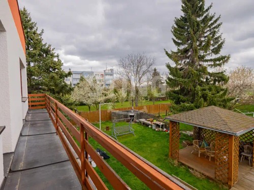 Prodej domu 187 m², pozemek 1135 m²