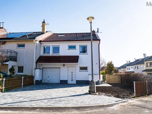 Prodej domu 201 m², pozemek 362 m²