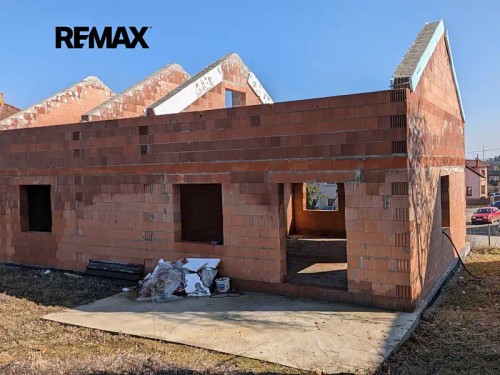 Prodej domu 195 m², pozemek 945 m²