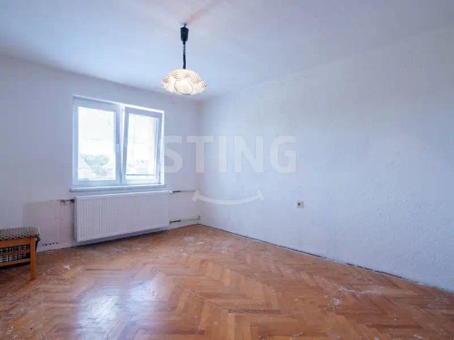 Prodej domu 220 m², pozemek 1472 m²