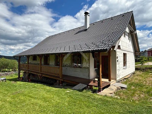 Prodej domu 300 m², pozemek 1500 m²