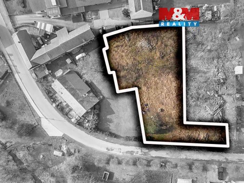Prodej stavebního pozemku 1767 m²