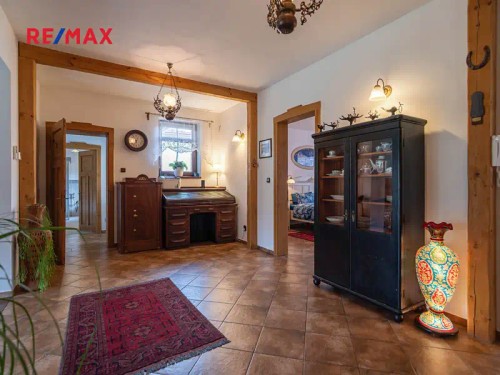 Prodej vily 296 m², pozemek 349 m²