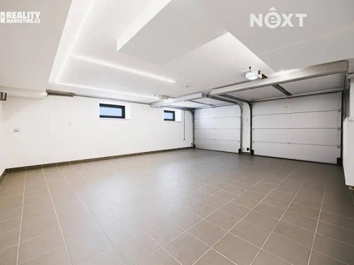 Prodej vily 420 m², pozemek 797 m²