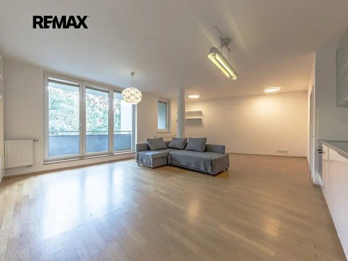 Prodej bytu 2+kk 70 m²