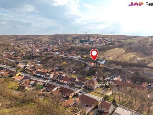 Prodej stavebního pozemku 598 m²