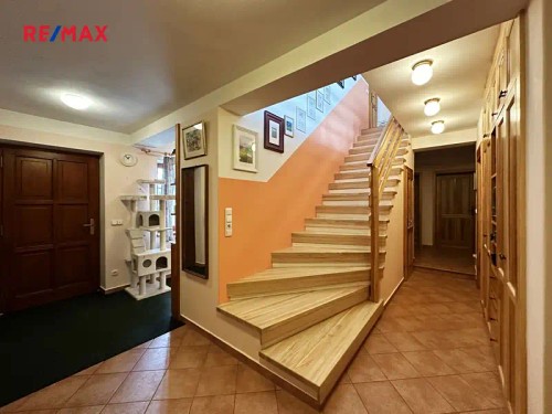 Prodej chalupy 400 m², pozemek 2527 m²