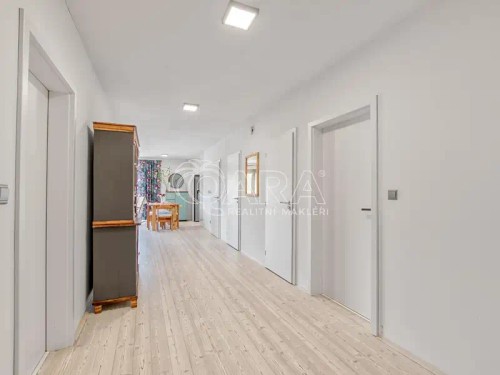 Prodej domu 144 m², pozemek 6118 m²