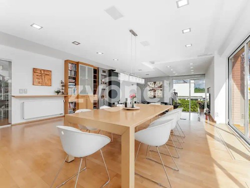 Prodej vily 479 m², pozemek 1503 m²