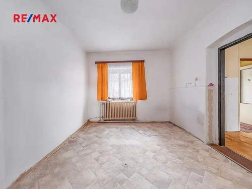 Prodej domu 85 m², pozemek 1785 m²