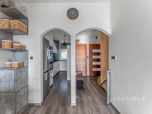 Prodej bytu 4+kk 112 m²