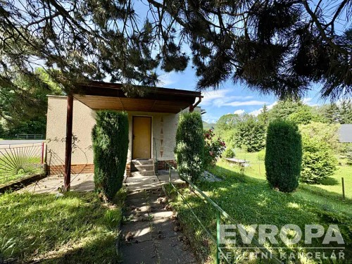 Prodej domu 230 m², pozemek 2377 m²