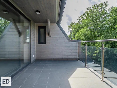 Prodej bytu 4+kk 122 m²