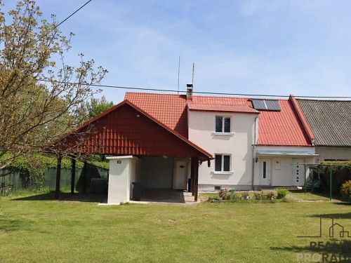 Prodej chalupy 276 m², pozemek 233 m²