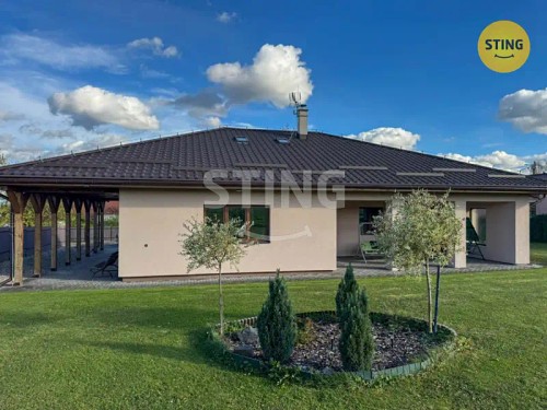 Prodej domu 217 m², pozemek 1104 m²