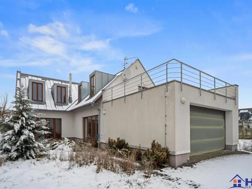 Prodej domu 323 m², pozemek 964 m²