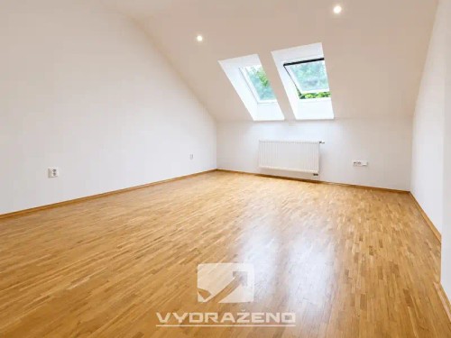 Prodej bytu 5+1 176 m²