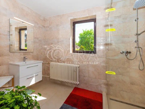 Prodej domu 173 m², pozemek 1433 m²