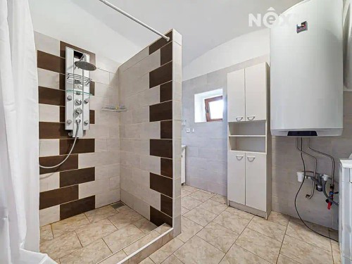 Prodej domu 253 m², pozemek 7571 m²