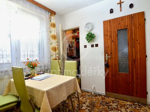 Prodej domu 144 m², pozemek 331 m²