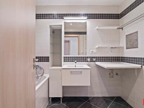 Prodej bytu 2+kk 64 m²