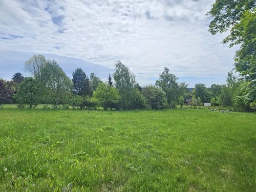Prodej stavebního pozemku 2075 m²