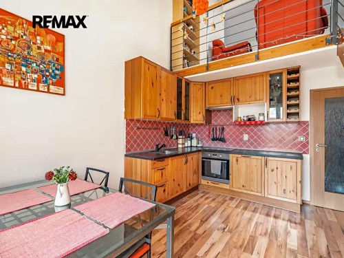 Prodej bytu 4+1 70 m²