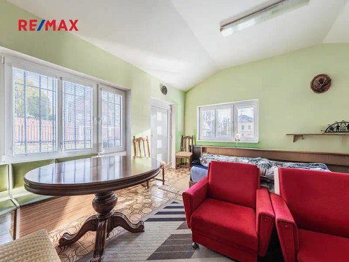 Prodej domu 370 m², pozemek 2417 m²