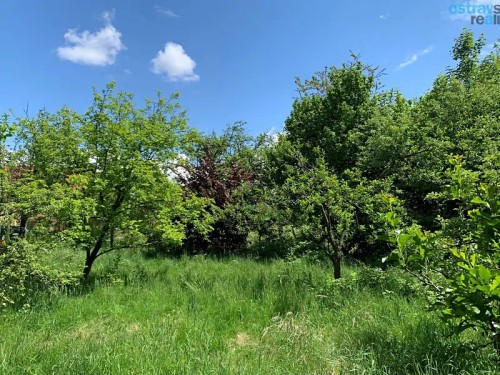 Prodej stavebního pozemku 1500 m²