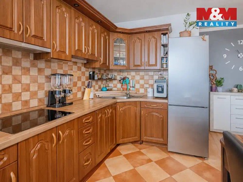 Prodej bytu 4+1 77 m²