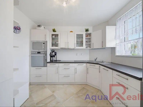 Prodej domu 206 m², pozemek 907 m²