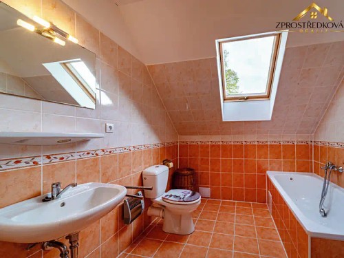 Prodej domu 146 m², pozemek 1748 m²