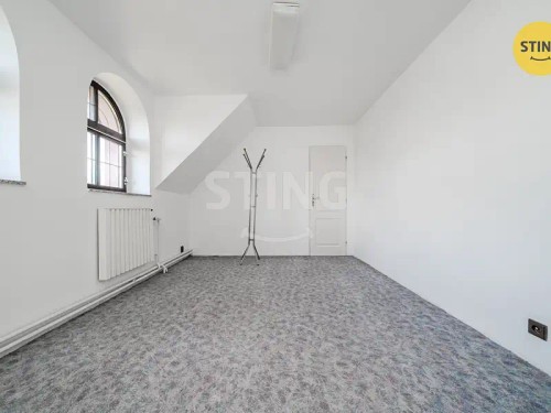 Prodej domu 249 m², pozemek 2385 m²