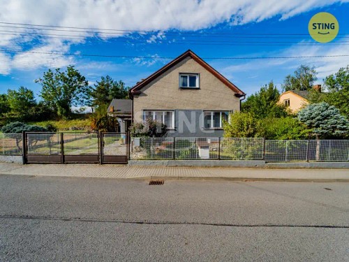 Prodej domu 140 m², pozemek 704 m²