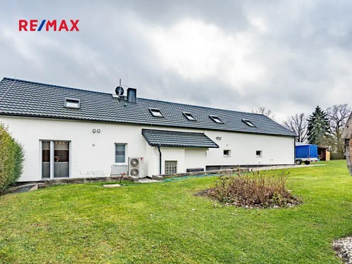 Prodej domu 320 m², pozemek 2257 m²