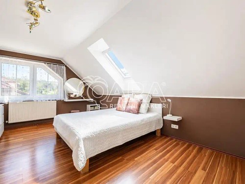 Prodej domu 220 m², pozemek 782 m²