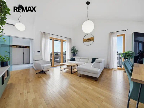 Prodej bytu 4+kk 138 m²
