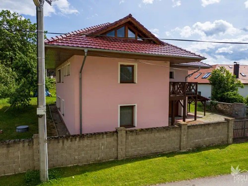 Prodej domu 238 m², pozemek 940 m²