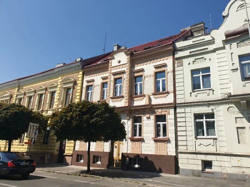 Prodej domu 390 m², pozemek 136 m²