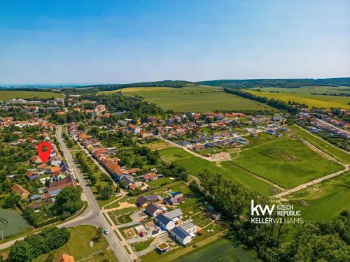 Prodej domu 250 m², pozemek 1799 m²