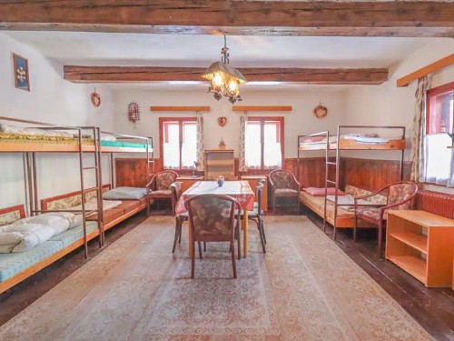 Prodej domu 450 m², pozemek 1305 m²