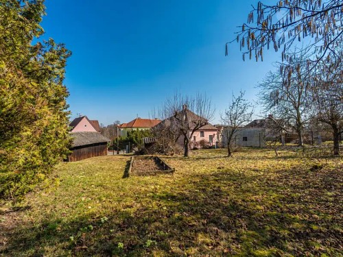 Prodej domu 220 m², pozemek 1307 m²