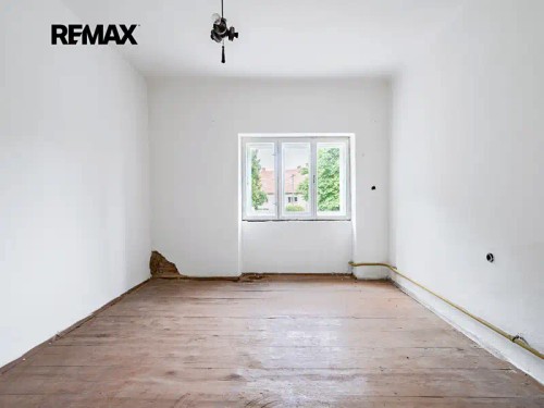 Prodej domu 220 m², pozemek 993 m²