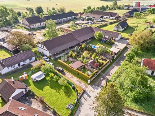 Prodej vily 570 m², pozemek 1109 m²